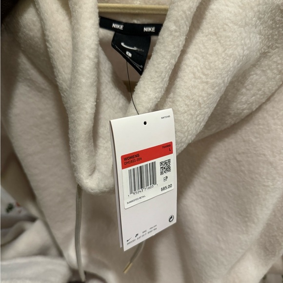 Nike pull over - Picture 2 of 3